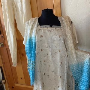 Indian - Pakistaní 3 pc suit/dress size XL
